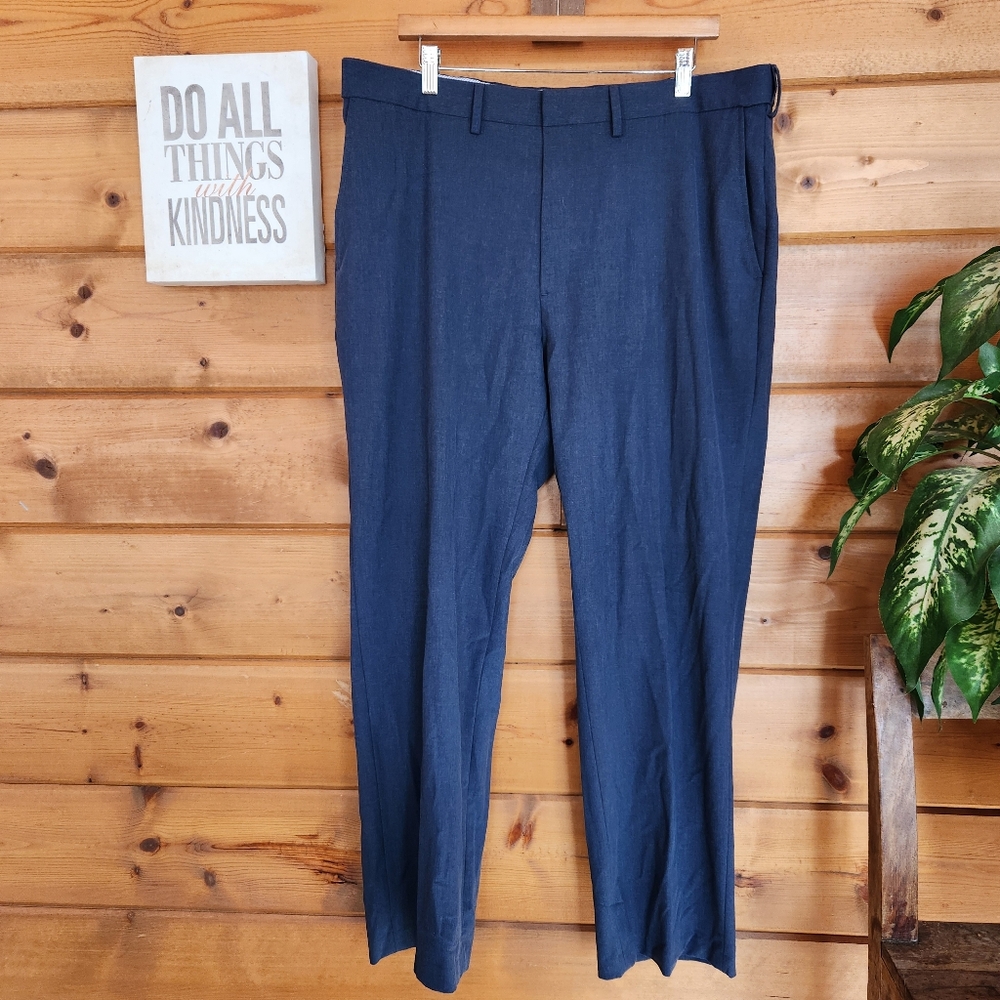J.M. Haggar Classic Fit Premium Dress Pants Grey Blue Trouser Stretch Sz 38 X30"